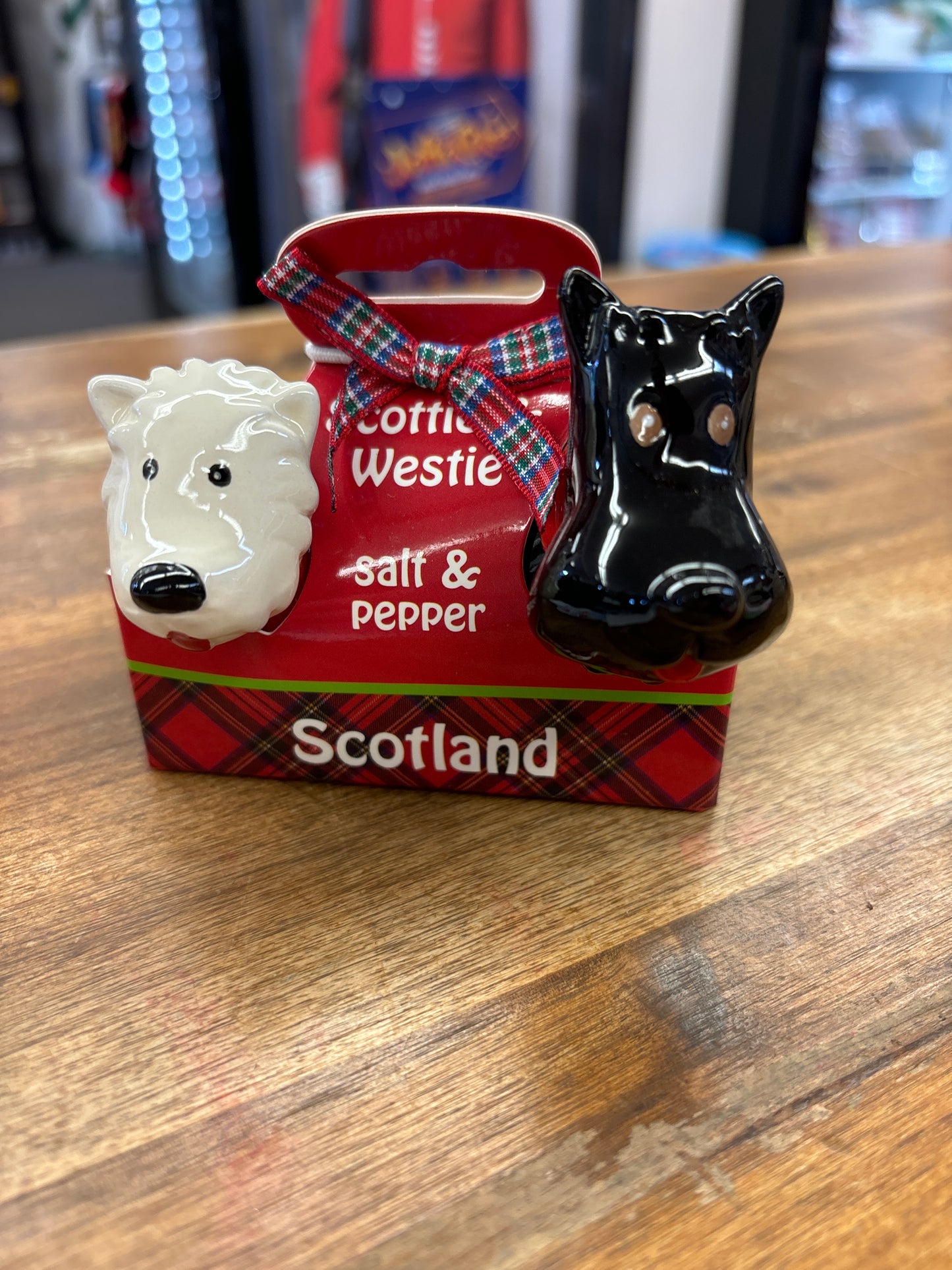 Scottie & Weston Salt& Pepper Shaker