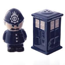 London Police Salt & Pepper Set